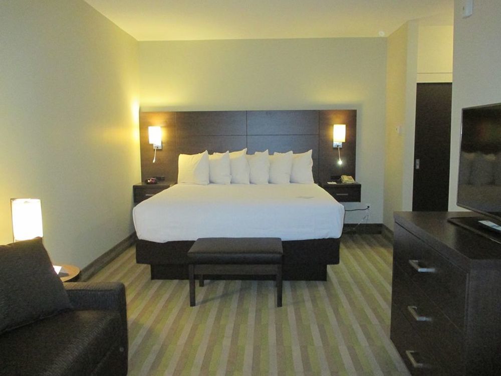 Best Western London Airport Inn & Suites Chambre photo