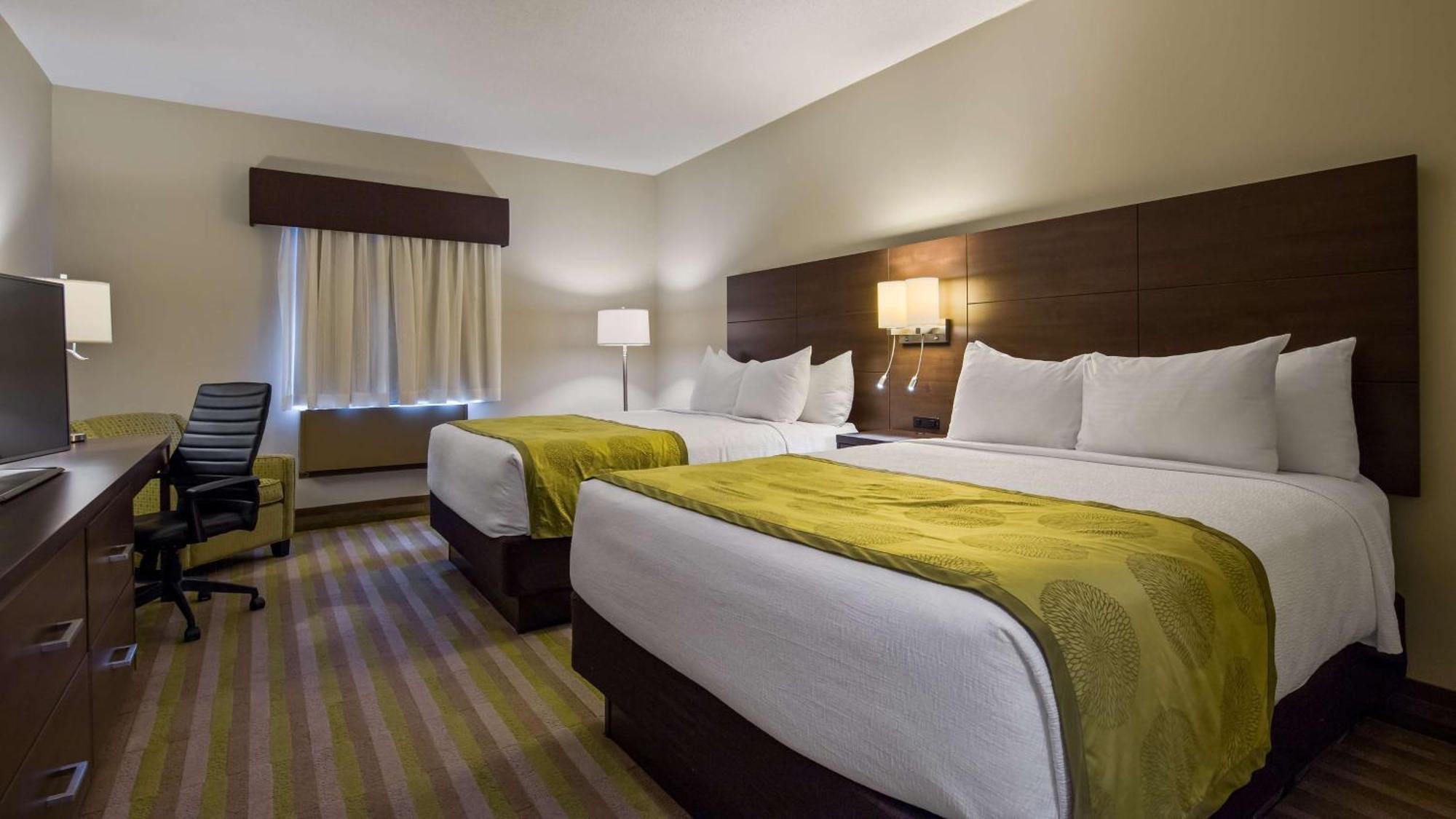 Best Western London Airport Inn & Suites Extérieur photo